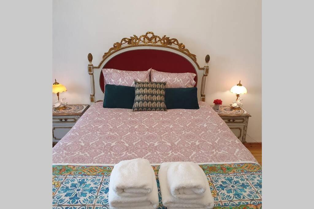 Charming Clerigos Studio Порту Экстерьер фото
